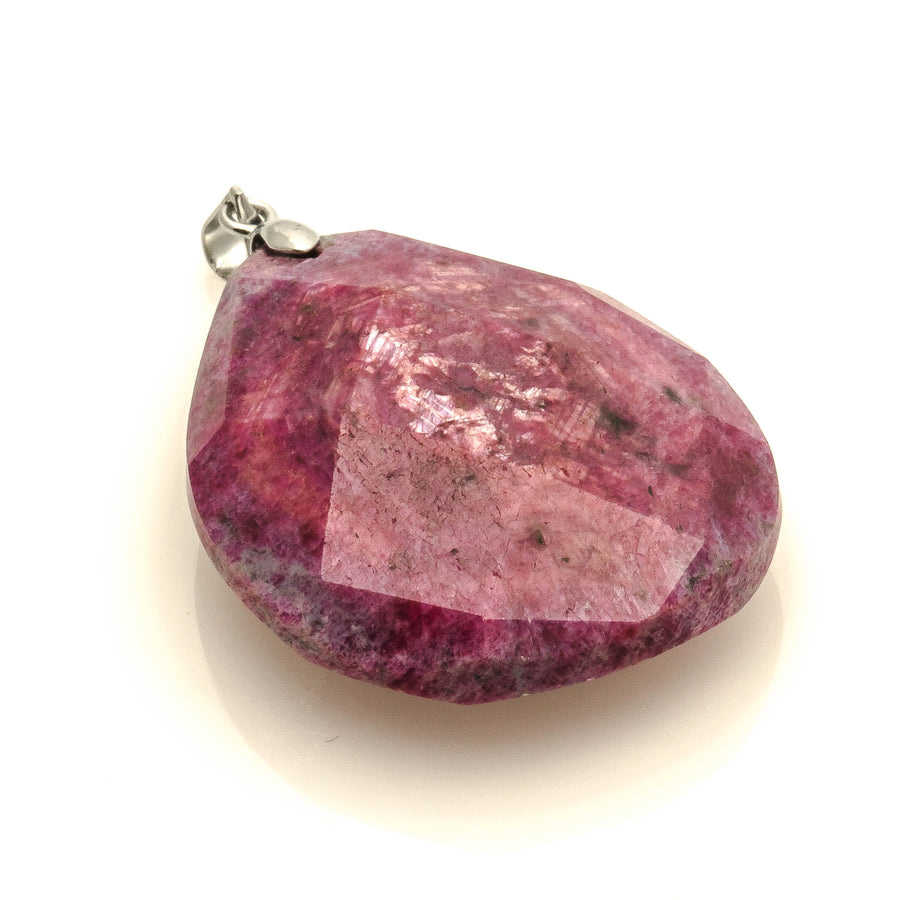 33 x 43 MM FACETED RUBY ZOSITE TEARDROP PENDANT