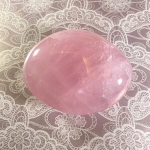 ROSE QUARTZ HANDHELD TUMBLE - XS
