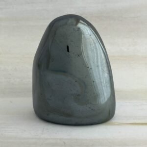 57 X 45 X 24MM  HEMATITE HANDHELD POLISHED TUMBLE